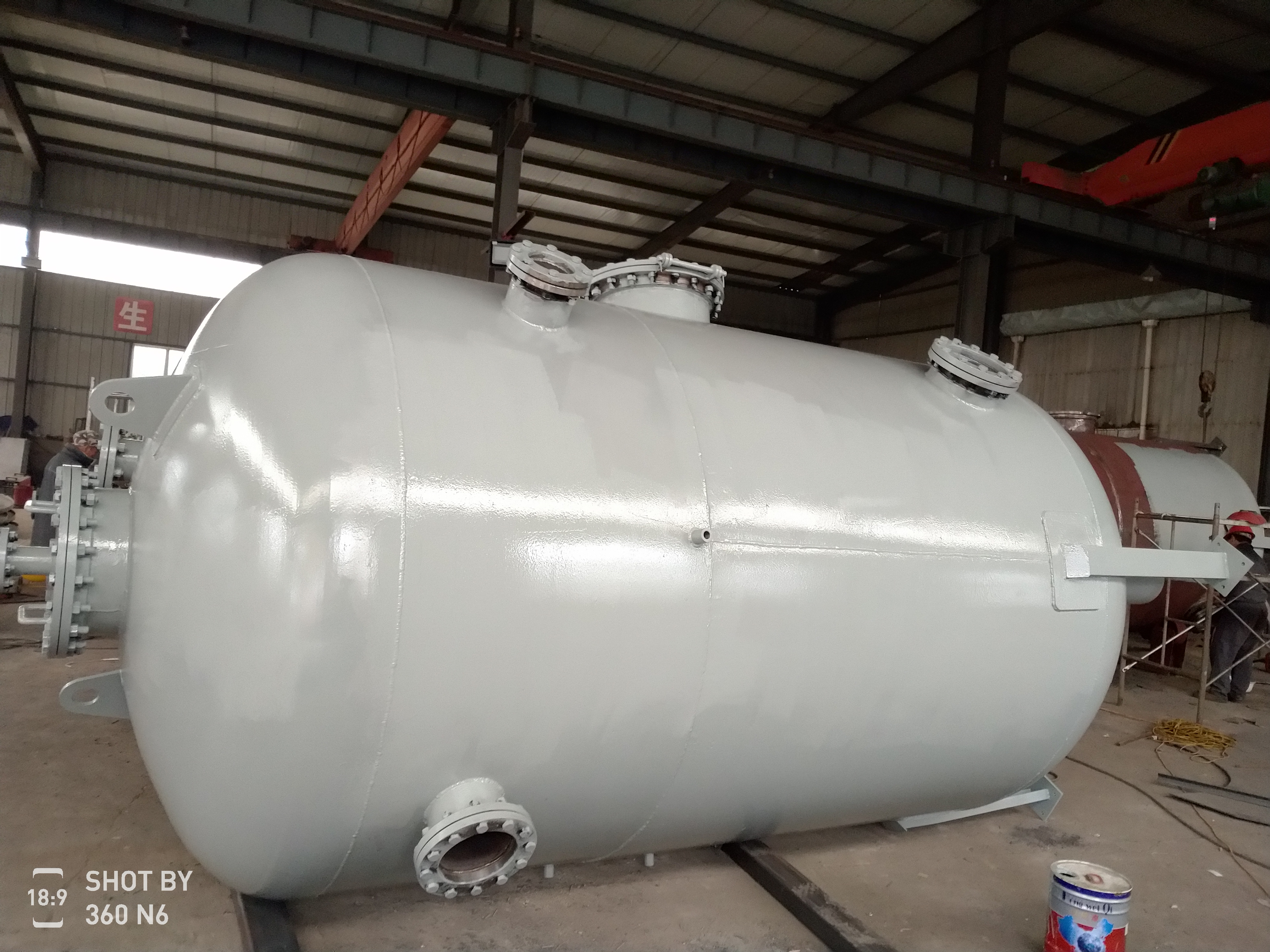 港北热力除氧器和给水加热器的对比